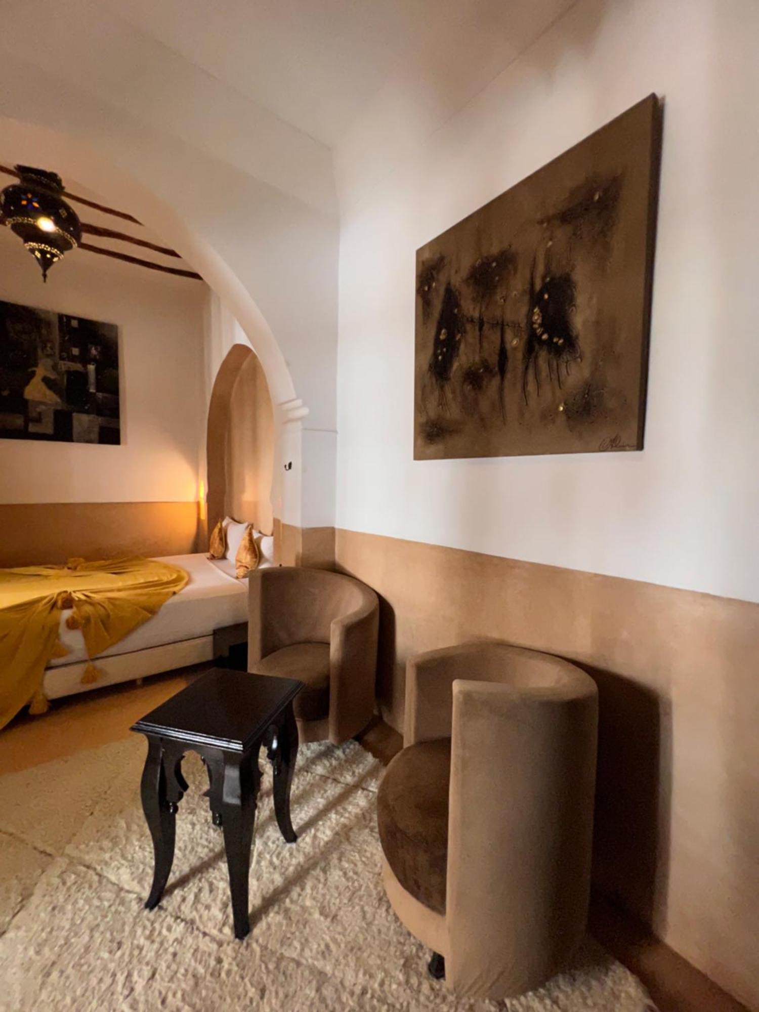 Riad Des Arts Marrakesh Exterior photo
